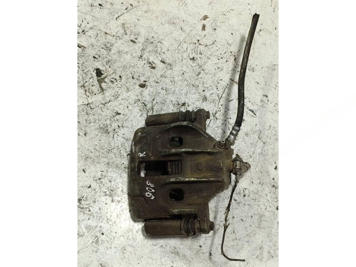 Суппорт передний правый Peugeot 806, 1998 г., арт. 121805