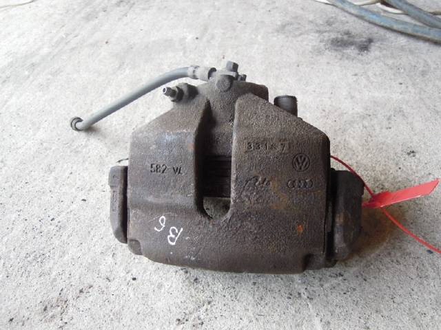 Суппорт передний правый Volkswagen Passat, 2006 г., арт. 16749