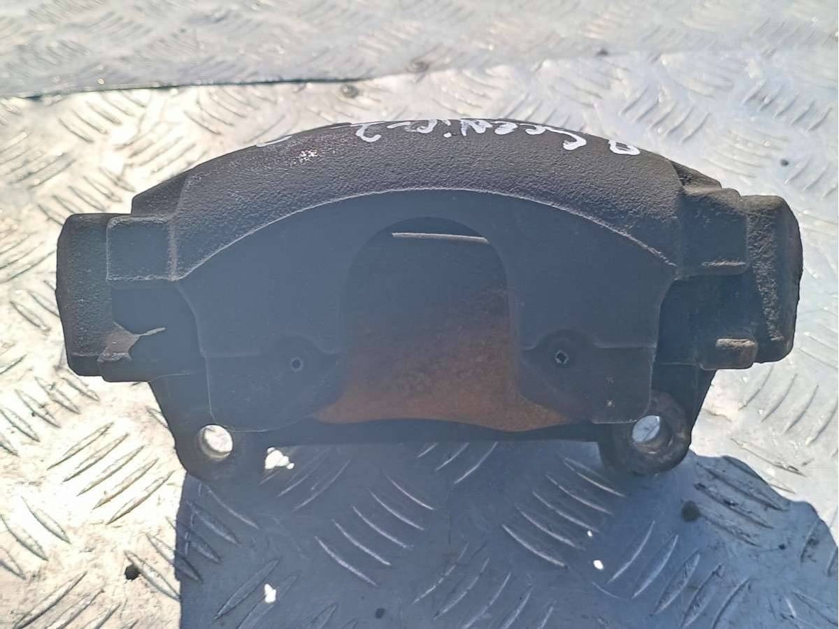 Суппорт передний правый Renault Scenic, 2004 г., арт. 64732600