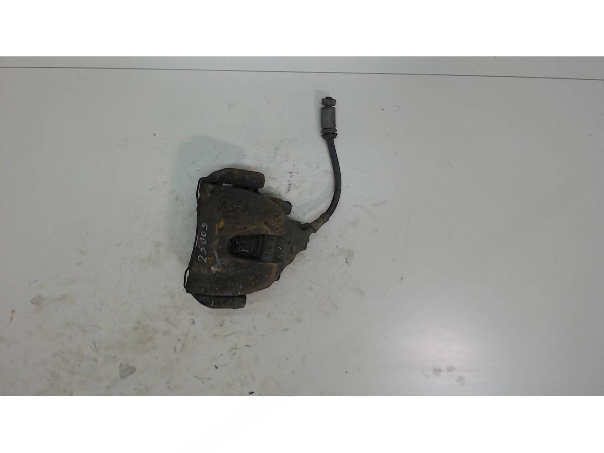 Суппорт передний правый Volvo V50, 2007 г., OEM 36000485, арт. 7022522
