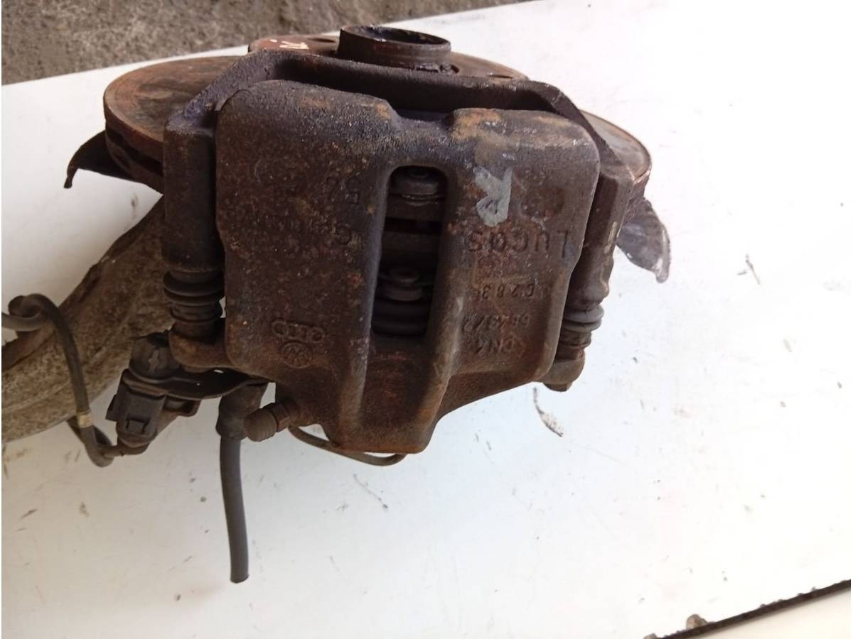 Суппорт передний правый Audi A4 B6, 2002 г., арт. 92598671