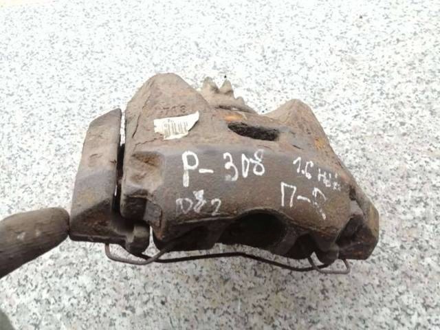 Суппорт передний правый Peugeot 308, 2008 г., арт. 9943