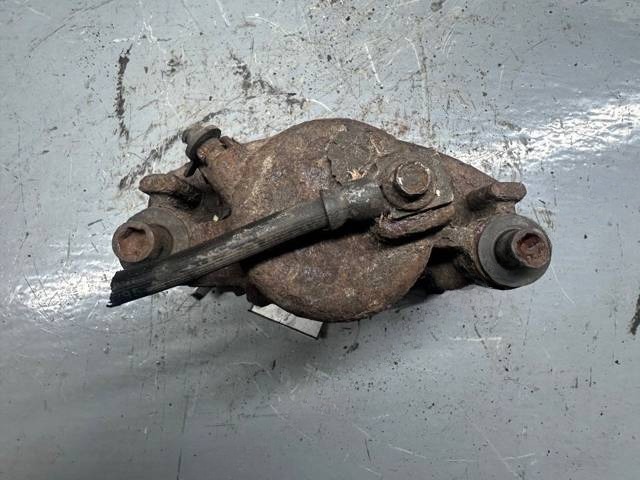 Суппорт передний правый Pontiac Trans-Sport, 1996 г., OEM 18029938, арт. B92024279, фото 3