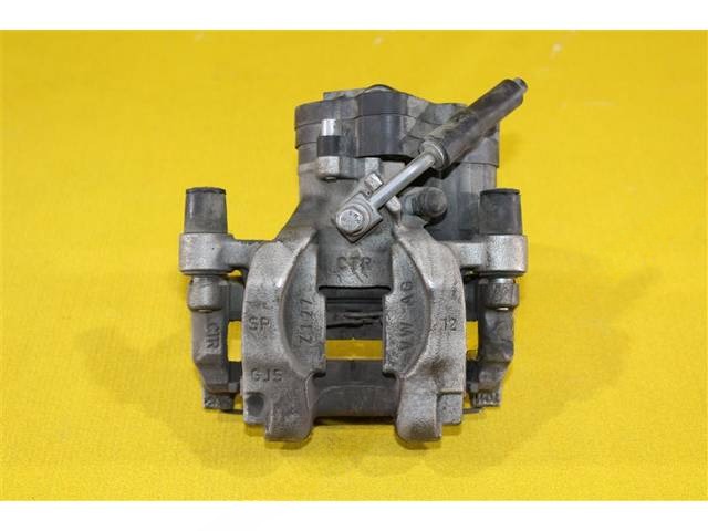 Новое Volkswagen Tiguan, 2016 г., OEM 3Q0615423, арт. 3302