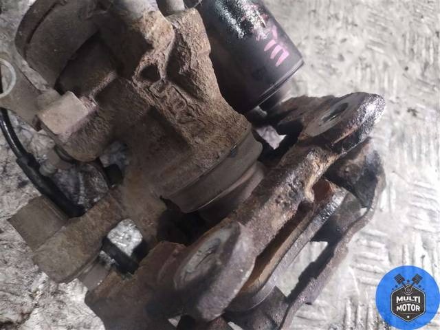 Суппорт задний правый BMW F45/F46, 2016 г., OEM 6883036, арт. 00101252, фото 6