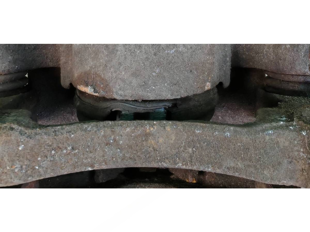 Суппорт задний правый Iveco Daily, 2017 г., OEM 5802137541, арт. 015S313327, фото 5