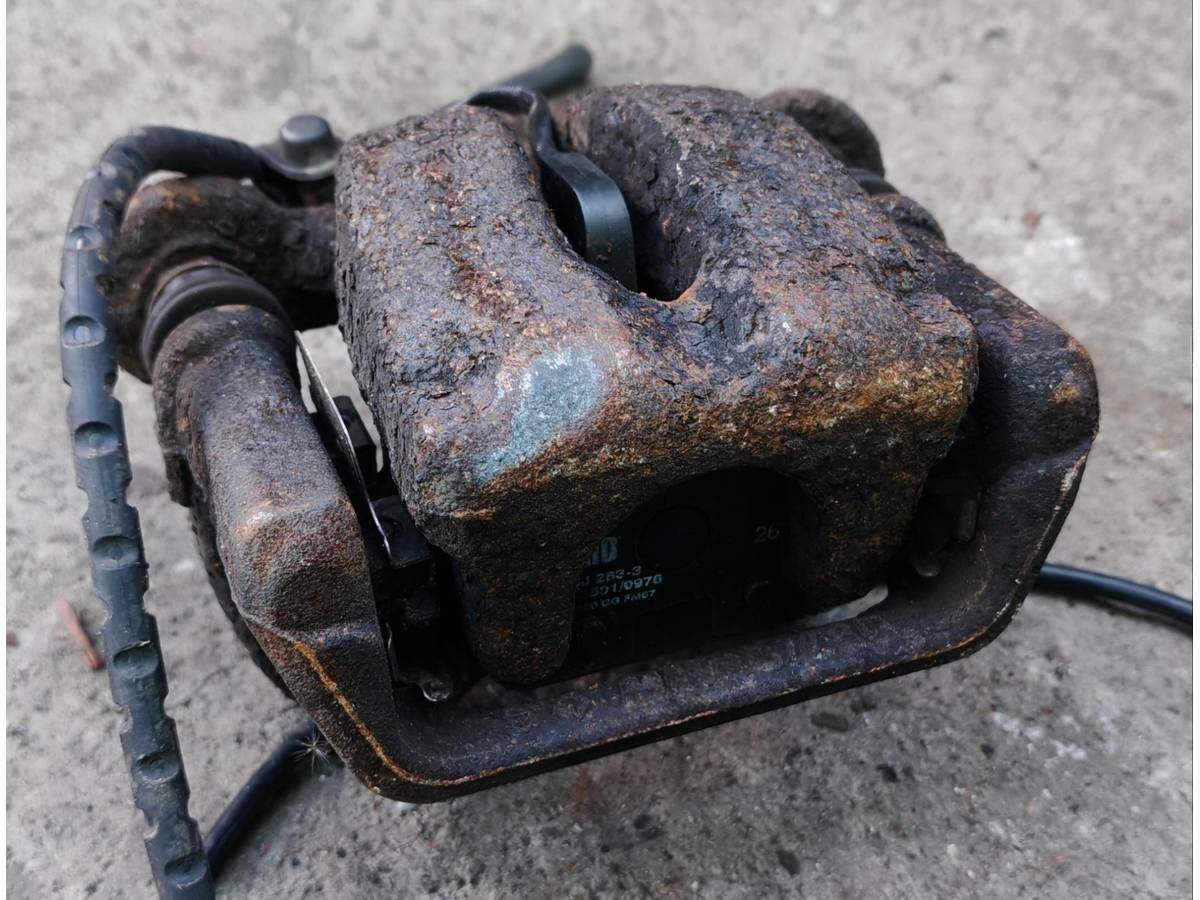 Суппорт задний правый BMW E90/E91/E92/E93, 2007 г., OEM 34216776378, арт. 015S412088, фото 3