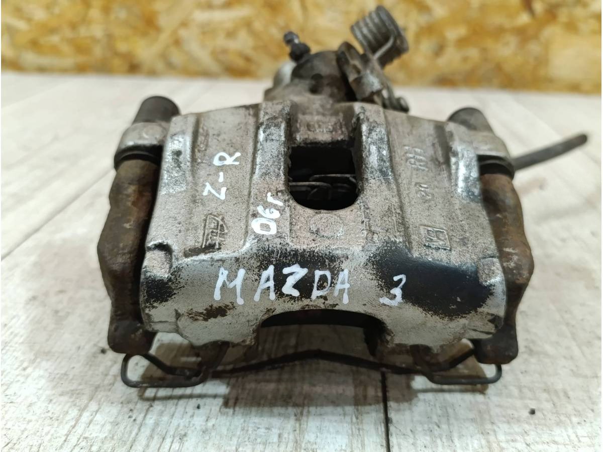 Новое Mazda 3, 2005 г., арт. 105668020, фото 2
