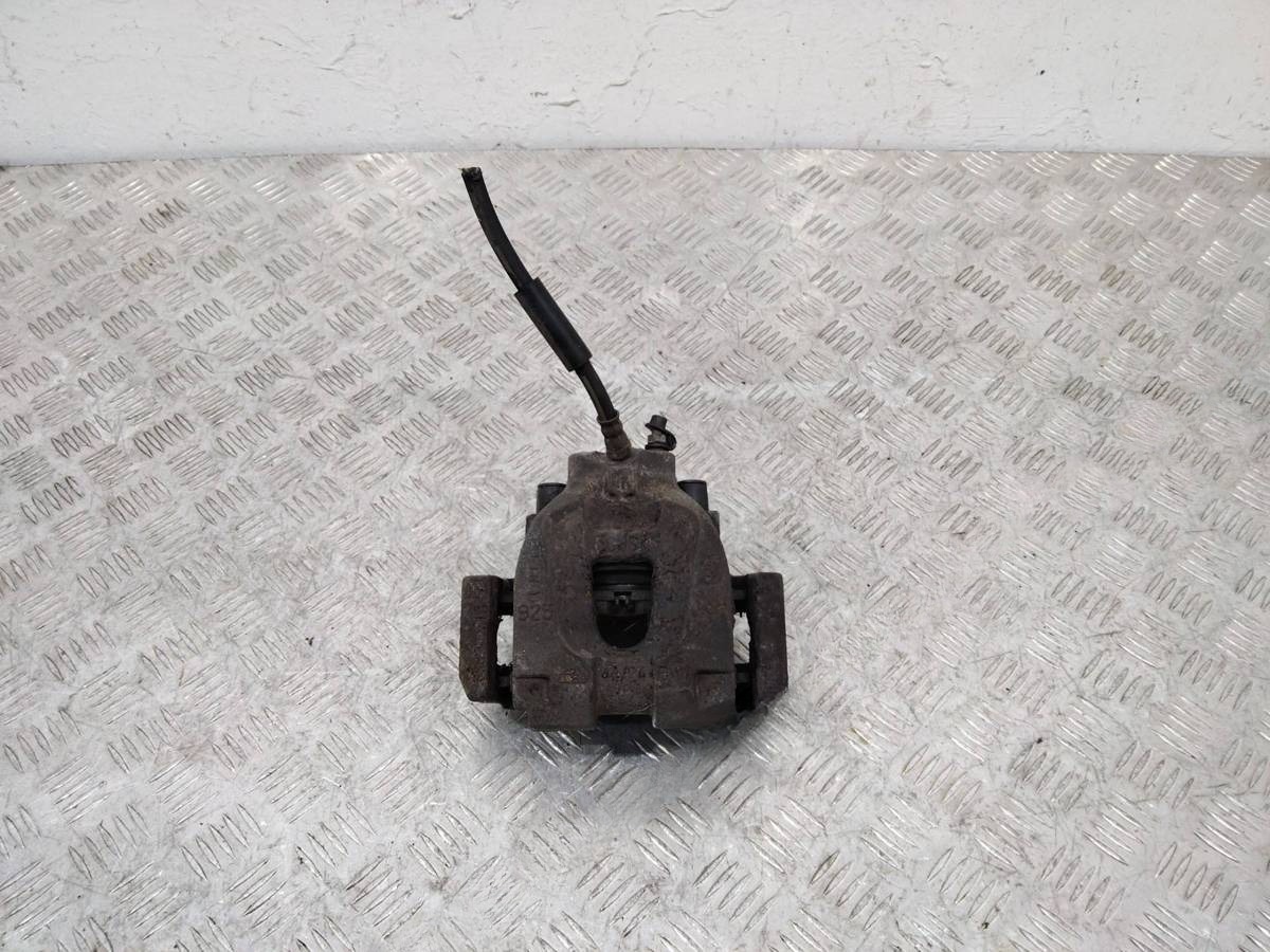 Суппорт задний правый BMW F01/F02, 2011 г., арт. 107585