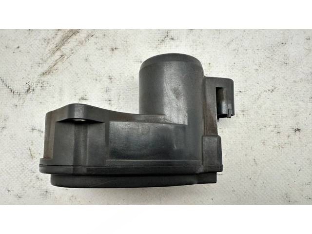 Суппорт задний правый Tesla Model S, 2012 г., OEM 107854200A, арт. B126814