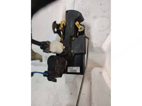 Замок двери передней правой Opel Frontera B, 2003 г., арт. 003726