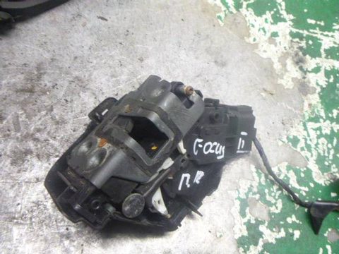 Замок двери передней правой Ford Focus, 2008 г., OEM 3m5ar21812aj, арт. 0132405
