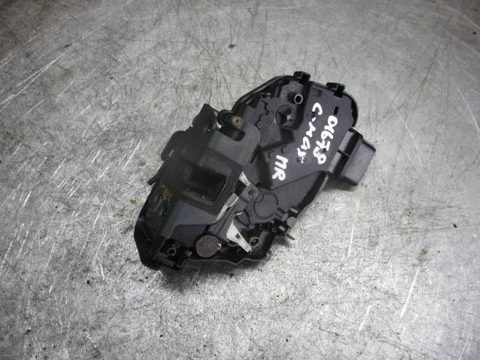 Замок двери передней правой Ford C-Max, 2005 г., арт. 0151212