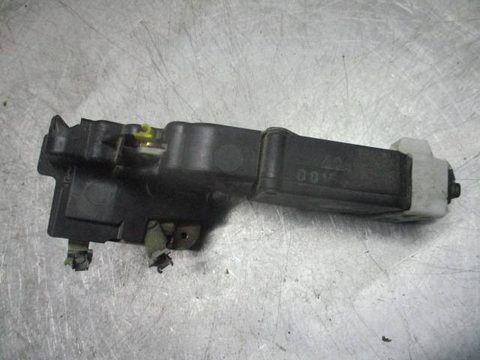 Замок двери передней правой Volvo V40, 2000 г., арт. 0170533, фото 2