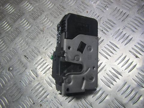 Замок двери передней правой Opel Vectra, 2000 г., OEM 24414113, арт. 0194627