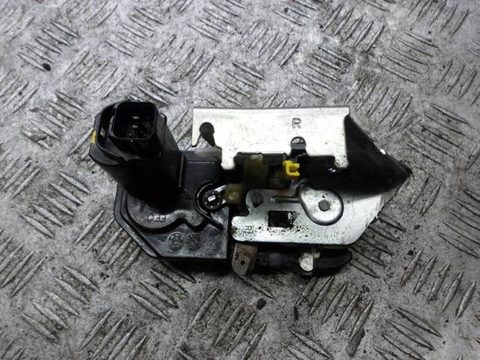 Замок двери передней правой Hyundai i10, 2011 г., арт. 0259621