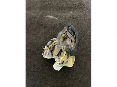 Замок двери передней правой Ford Mondeo, 1998 г., арт. 108972307