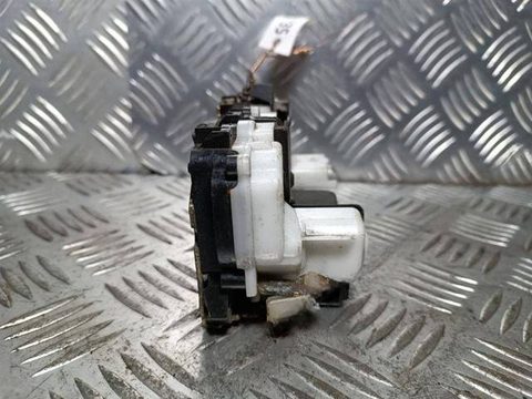 Замок двери передней правой Citroen C5, 2002 г., арт. 29235