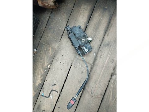 Замок двери передней правой Opel Zafira A, 2004 г., OEM 24414117, арт. B111052237