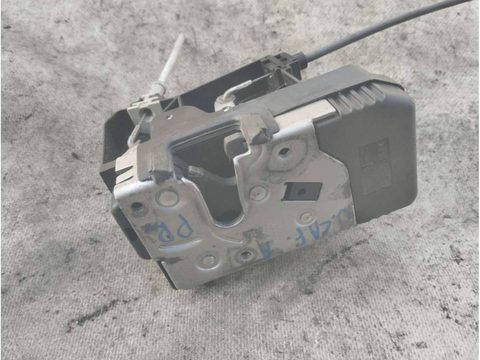 Замок двери передней правой Opel Zafira A, 2000 г., OEM 24414117, арт. GD-63677997