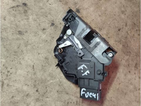 Замок двери передней правой Ford Focus, 2006 г., OEM 7M5AR21812AA, арт. GD-63678609