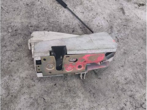 Замок двери передней правой Ford Galaxy, 1998 г., OEM 93BG220A20DD, арт. GD-63711529