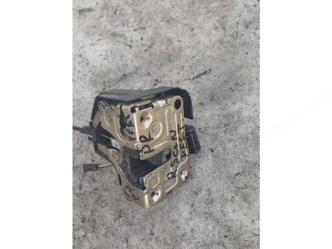Замок двери передней правой Renault Scenic, 2001 г., арт. GD-63711553
