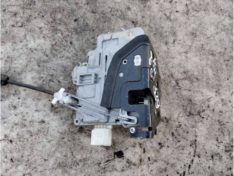 Замок двери передней правой Volkswagen Passat B6, 2007 г., арт. GD-64919503