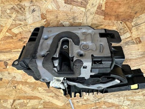 Замок двери передней правой Mercedes GL X166, 2015 г., OEM A0997201435, арт. LX3546024824, фото 6