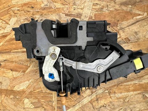 Замок двери передней правой Mercedes GL X166, 2015 г., OEM A0997201435, арт. LX3546024824, фото 8