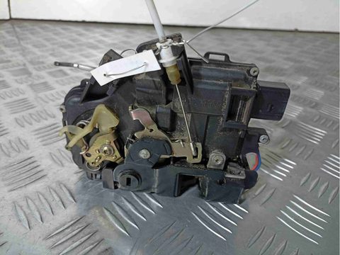 Замок двери задней левой Audi A6, 2003 г., OEM 4b0839015g, арт. 014160, фото 3