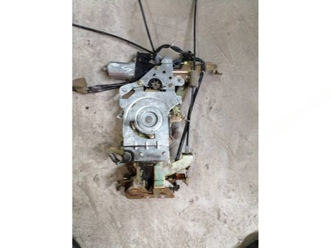 Замок двери задней левой Mazda MPV, 2003 г., арт. 10067
