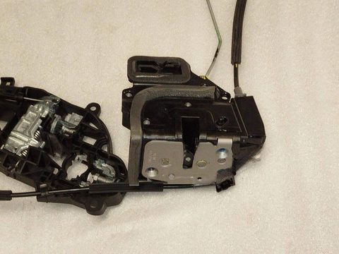 Замок двери задней левой Buick Encore GX, 2021 г., OEM 13527387, арт. 11212