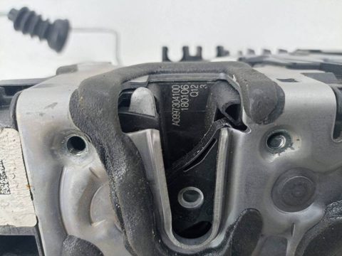 Замок двери задней левой Mercedes E W213, 2018 г., OEM A0997304100, арт. 11988, фото 3