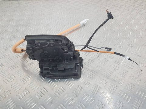 Замок двери задней левой BMW 5 G30/G31, 2017 г., OEM 7477697, арт. 13247