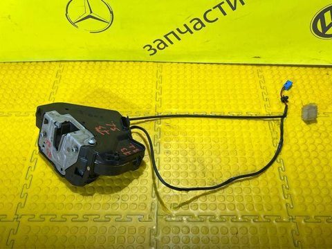 Замок двери задней левой Mercedes C W203, 2003 г., арт. 15288