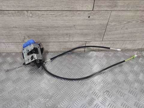 Замок двери задней левой Audi A4, 2000 г., OEM 8D0839015A, арт. 17898470