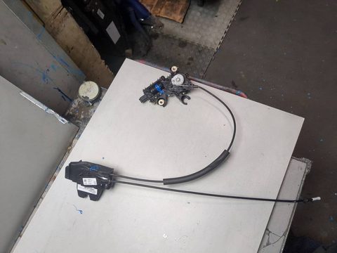 Замок двери задней левой Tesla Model X, 2016 г., OEM 103383800J, арт. 21392303, фото 2