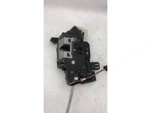Замок двери задней левой Mercedes GLC X254, 2022 г., OEM A0997303101, арт. 30696