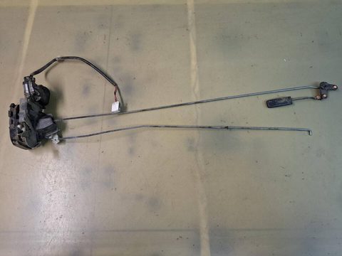 Замок двери задней левой Mazda 323F, 2000 г., арт. 322385