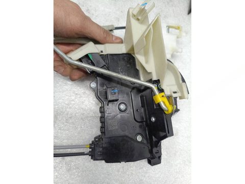 Замок двери задней левой Hyundai Santa Fe, 2020 г., OEM 81410S1200, арт. 33764, фото 7