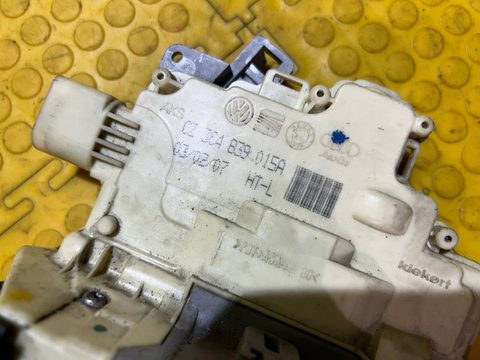 Замок двери задней левой Volkswagen Passat, 2009 г., OEM 3C4839015A, арт. 92528