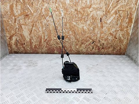 Замок двери задней левой Toyota RAV4, 2008 г., OEM 2C8011105, арт. A21510