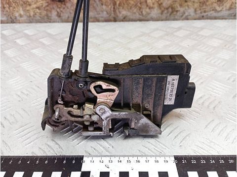 Замок двери задней левой Mercedes ML W163, 2004 г., OEM A1637302535, арт. A27759, фото 4