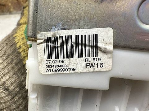 Замок двери задней левой Mercedes A W169, 2008 г., OEM 1697302135, арт. A35781, фото 7