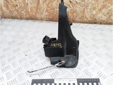 Замок двери задней левой Toyota RAV4, 2002 г., OEM 260AM, арт. A8342_1, фото 2