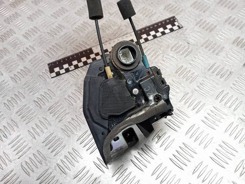 Замок двери задней левой Toyota RAV4, 2006 г., OEM 6060620, арт. A8498, фото 4