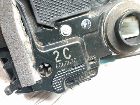 Замок двери задней левой Toyota RAV4, 2006 г., OEM 6060620, арт. A8498, фото 7