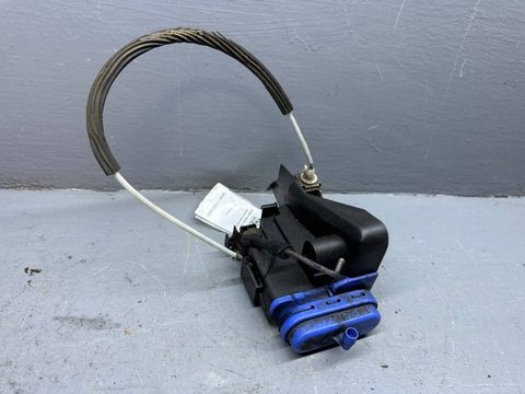 Замок двери задней левой Audi A4 B5, 2000 г., OEM 8D0839015A, арт. B110874957