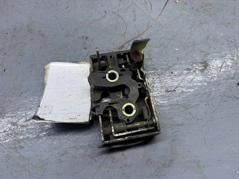 Замок двери задней левой Seat Toledo, 1999 г., OEM 1L0839015, арт. B111095794